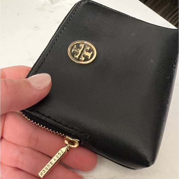 EUC TORY BURCH CARD/COIN WALLET - Picture 2 of 4